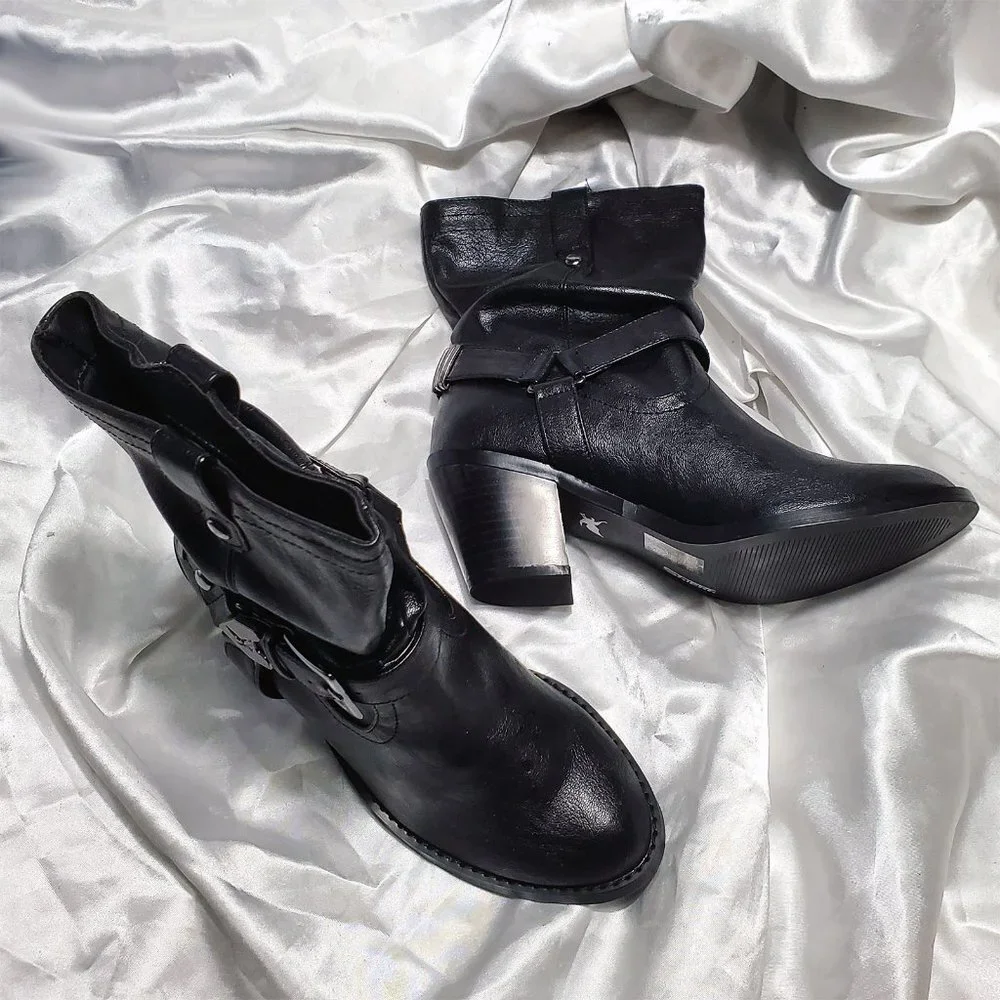 NIB SHIEKH black western motorcycle heeled ankle boots with straps SZ 6